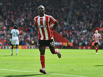 Sadio Mane joins Liverpool on...